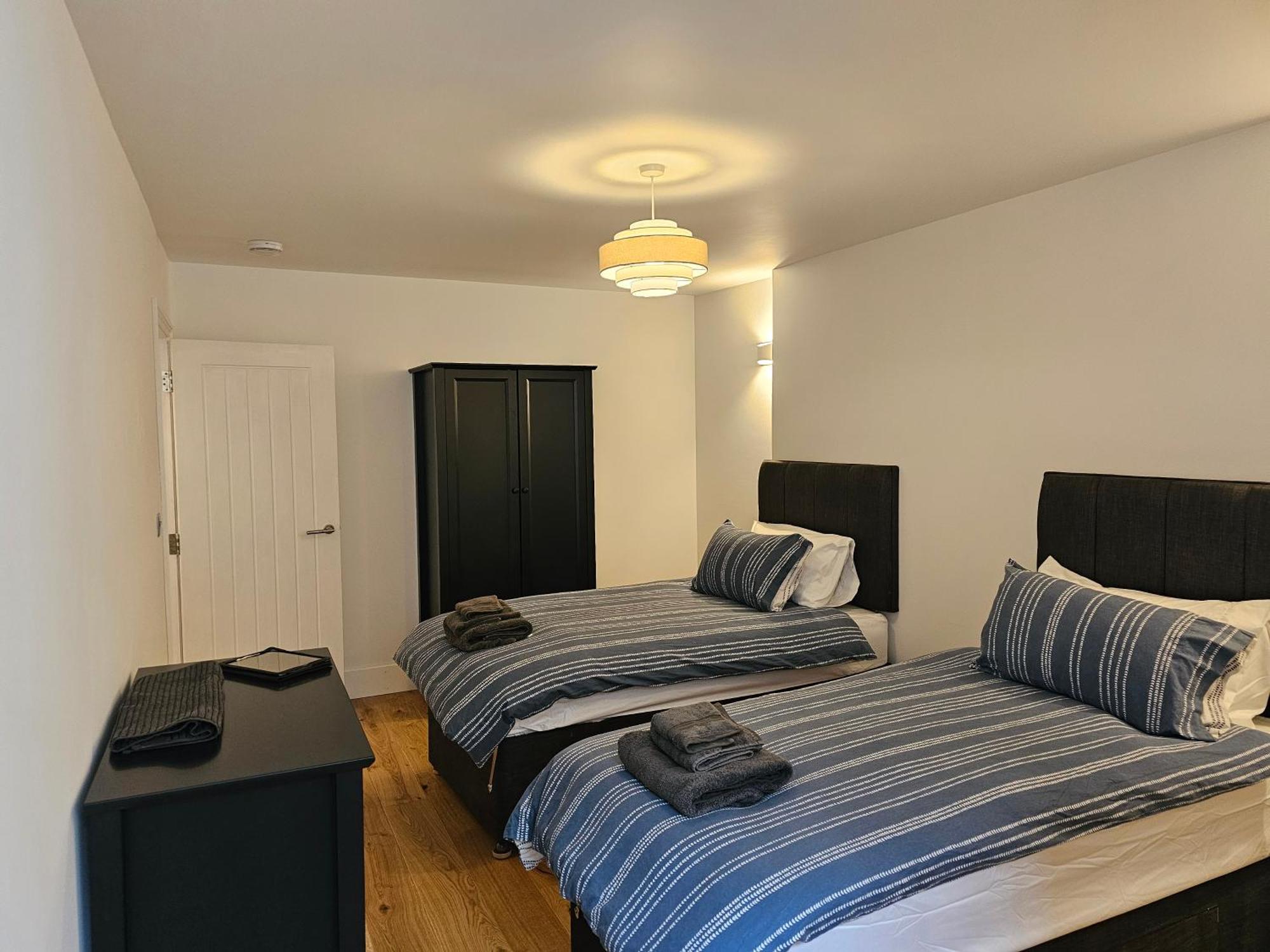 Spacious Modern 2-Bed Parking & Wi-Fi & 65"Oled Bristol Exterior foto